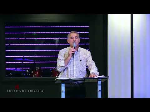 Видео: Пётр Чебатарев - Вы шли хорошо, кто остановил вас?