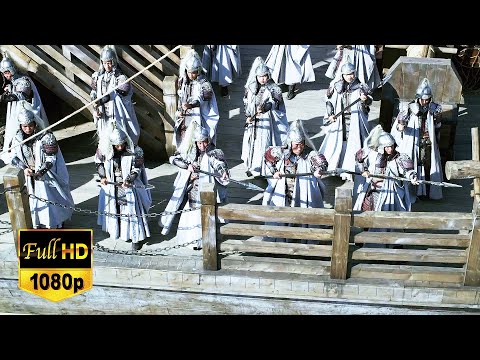 Видео: 100 элитных солдат атакуют их корабль, не понимая, что они мастера кунг-фу!