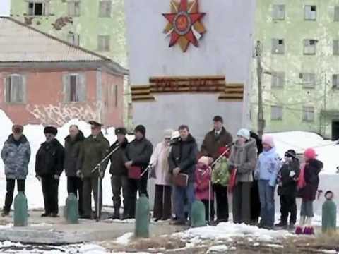 Видео: Амдерма. 2007г. Зима. Несколько эпизодов поселковой жизни. 2 часть