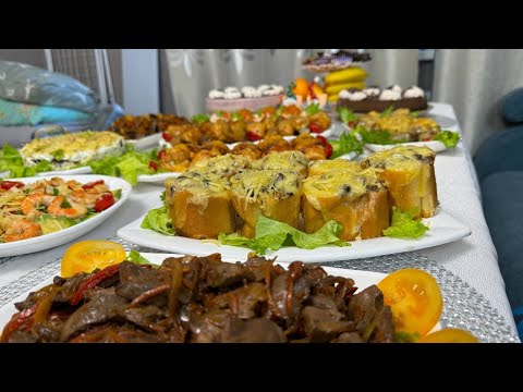Видео: МЕНЮ на День Рождения за 2 часа с ЗАГОТОВКАМИ ! Праздничный стол из 7 блюд! Торт, Горячие,Салаты!