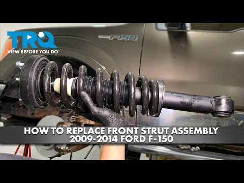 Видео: Как заменить переднюю стойку в сборе Ford F-150 2009-2014 годов