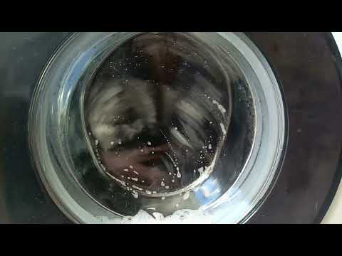 Видео: Тихий отжим СМА Weissgauff 45127DC