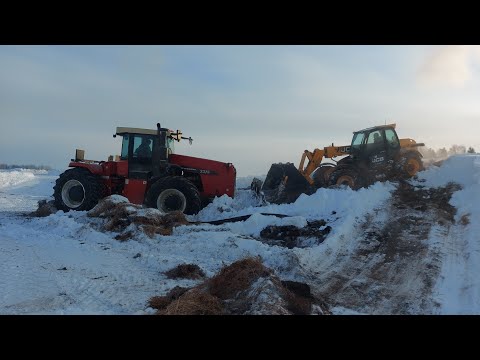 Видео: RSM не смог. Как маленький жёлтый большому красному помог. Расчистка кургана от снега. Часть 2