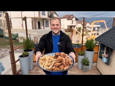 Видео: ХРУСТЯЩИЕ КРЫЛЫШКИ КАК В KFC / ГОТОВЛЮ В СОЧИ / КУРИЦА КФЦ  В КАЗАНЕ