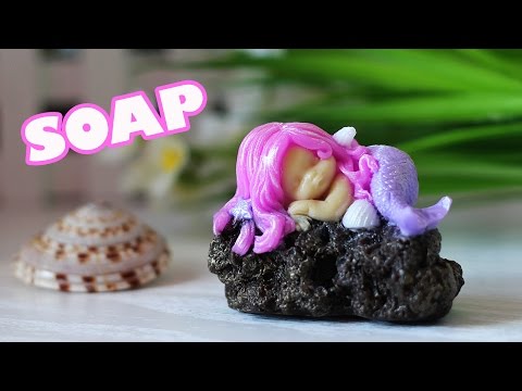 Видео: DIY: Мыло Русалочка на камне ● Мастер-класс ● Soap making