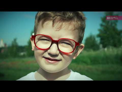 Видео: Проект "ПОЙ С MED-EL!" Москва. Песня "Я Слышу".