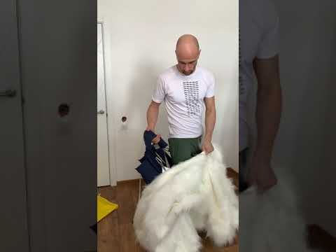 Видео: Надувной костюм медведя. Аэрокостюм медведь. Новый аккумулятор. Версия костюма 2.0