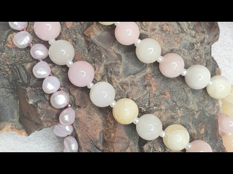 Видео: НОВЫЕ ЧОКЕРЫ  ! ЯНТАРНЫЕ БУСЫ !  турмалин ,жемчуг,изумруд ,сапфир,морганит ,роданит и много разного