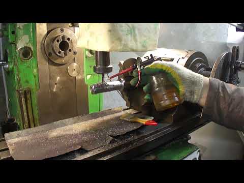 Видео: Фрезерование шлицевых граней спецключа на фрезерном станке 6Т80Ш