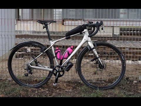 Видео: Merida Silex 300 Gravel. Обзор велосипеда. Езда. Важные моменты.