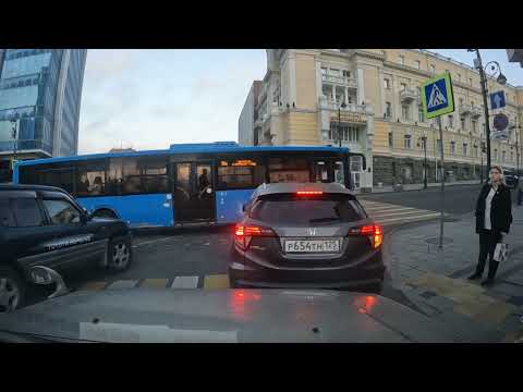 Видео: ЖИЗНЬ СОЛО ДЛЯ МУЖЧИНЫ.  ПЛЮСЫ И МИНУСЫ