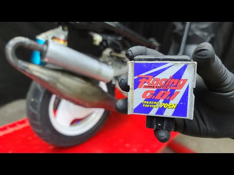 Видео: Первый запуск Yamaha Jog на карбюраторе STIHL MS180 + тест спортивного коммутатора Racing C.D.I POSH