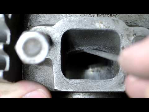 Видео: Лёгкая доработка картера, ЦПГ мотоцикла Минск |  Допил окон , продувочных каналов.