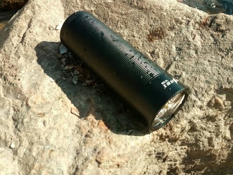 Видео: .Самый лучший подводный фонарь Ferei w155