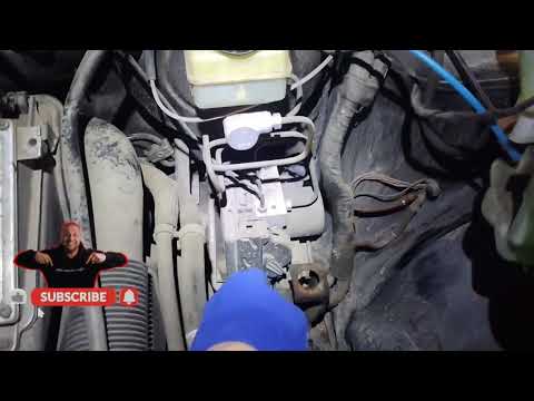 Видео: Mercedes B-Class (W245) B170. Не развивает обороты. Ошибка по ESP 5AAA датчик B24/15