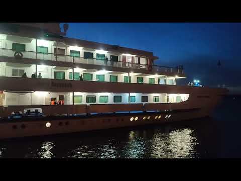 Видео: Отправление теплоходов С.Кучкин, М.Фрунзе, И.Бунин и М.Литвинов, 05.05.2025, г.Самара