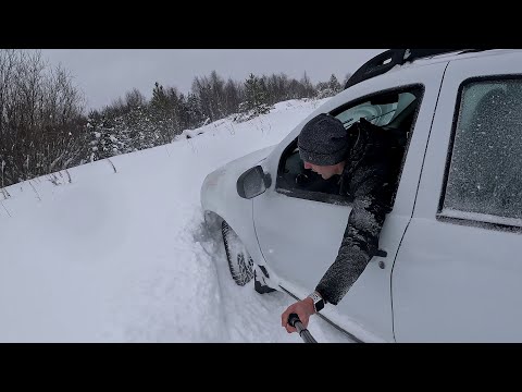 Видео: Дастер в снежном плену, откапываемся без остановки
