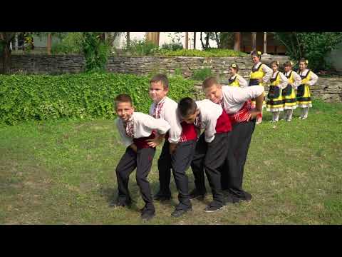 Видео: Добружански танц - Детски танцов състав „Венче”, гр. Шумен