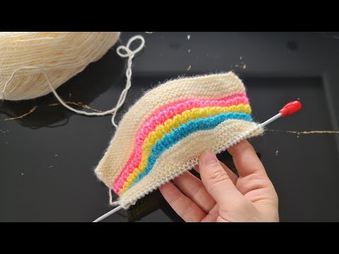 Видео: Красочные вязаные пинетки для малышей ✅️ Трендовая модель вязаных детских носков!