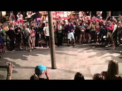 Видео: Canada's National Ukrainian Festival - 46th - 2011 Dauphin, Manitoba. Коломийка / Kolomyjka