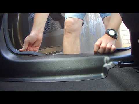 Видео: Накладки на ковролин Новый Рено Дастер 2021. Устанавливаем самостоятельно.