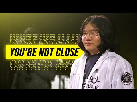 Видео: Профессионалы Street Fighter НАМНОГО лучше, чем вы думаете