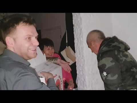 Видео: День Рождение))) Как Андрей отреагировал на собаку