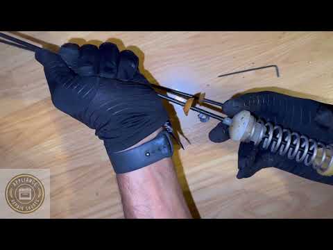 Видео: Стиральная машина Whirlpool Maytag: подпрыгивает | трясётся | не завершает цикл стирки | ремонт п...