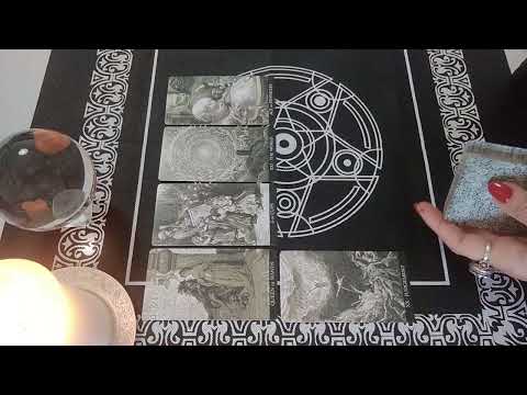 Видео: Неговия живот и мястото ви в него 🌟 Вашата роля в тези отношения 💫♥️