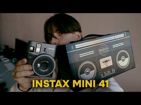 Видео: Instax Mini 41. Обзор камеры и DISCO набора. Лучше чем Mini 12?