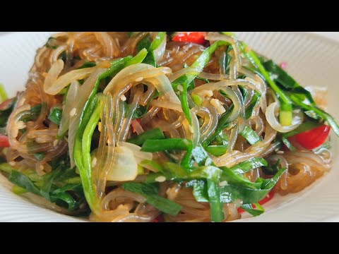 Видео: КАК ПРАВИЛЬНО И ВКУСНО ПРИГОТОВИТЬ  ЛАПШУ КРАХМАЛЬНУЮ ✔ФУНЧОЗА ПО КОРЕЙСКИ С ДЖУСАЕМ (ЕМДИ)부추잡채