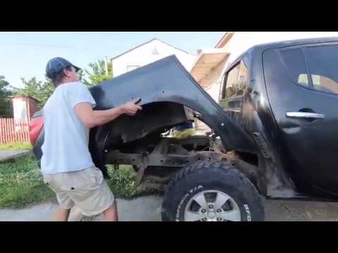 Видео: Mitsubishi L200 -  разбираем машину, подготовка к рихтовке и покраске. Часть 1