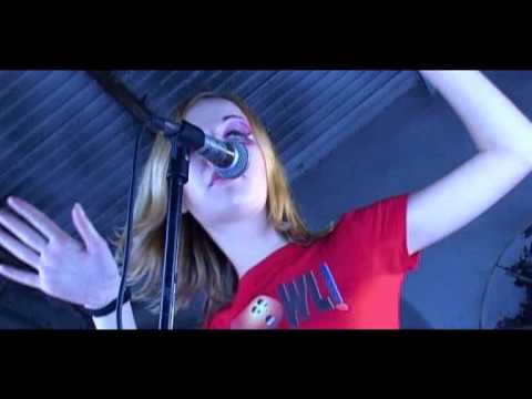 Видео: Lora - Raia / Лора - Рая