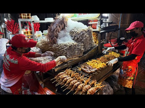 Видео: 1800 Кальмаров в День! 🔥 БЕЗУСТАННЫЙ Мастер Гриля на Углях на Ночном Рынке