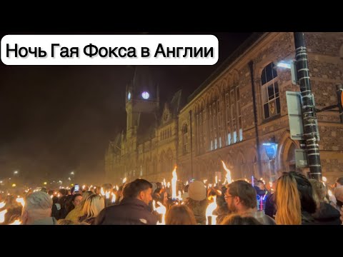 Видео: BonFire провели в очереди за сосисками!🙈