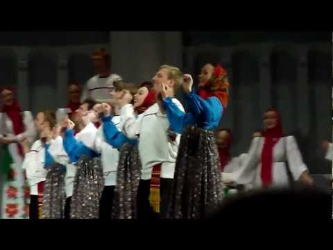 Видео: Хор им. Пятницкого. "Приленская кадриль"