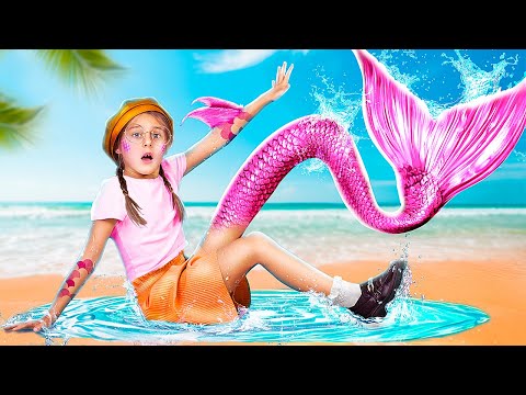 Видео: Как стать русалкой! Меня удочерила семья русалок