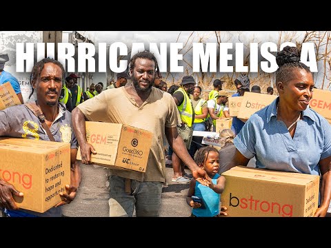 Видео: Доставка помощи на Ямайку после урагана Мелисса