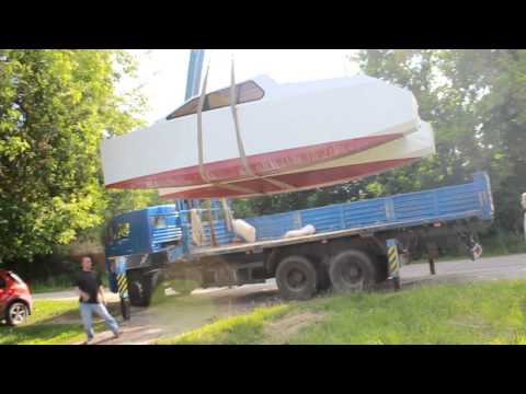 Видео: Финиш строительства и спуск на воду катамаран КУБА (WallerTC 670)