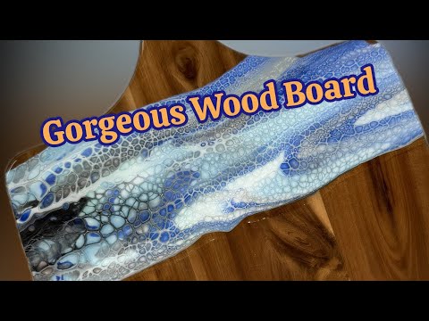 Видео: 523. Заливка краски на деревянную доску. Техники акриловой живописи #fluidart #paintingtechniques