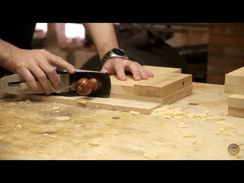 Видео: "Ласточкин хвост" ручным инструментом. | Dovetail joint by hand.