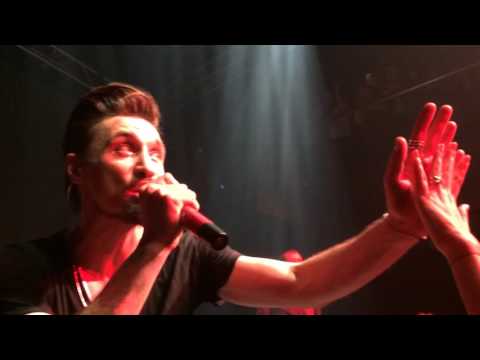 Видео: Дима Билан - Лабиринты - Нью Йорк Stage 48 - 06/05/2016