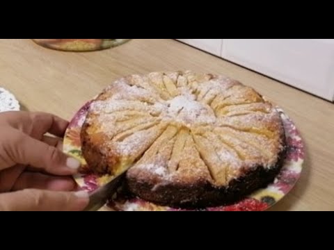 Видео: Пирог с тыквой и яблоками