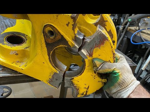 Видео: СВАРКА  поворотной тумбы  на экскаватора погрузчика New Holland lb115b.