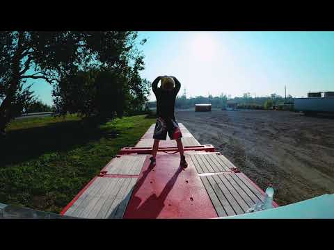 Видео: Дальнобойщик негабаритчик и спорт, упражнения на все группы мышц.