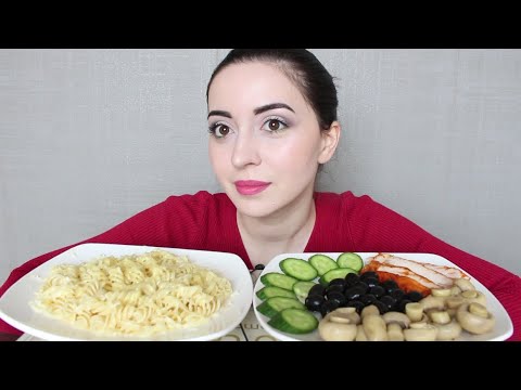 Видео: МАКАРОНЫ С СЫРОМ, КУРИЦА КОПЧЕНАЯ,ГРИБЫ / MUKBANG asmr / Ayka Emilly