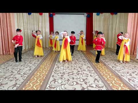 Видео: Оркестр ложкарей "Варенька"