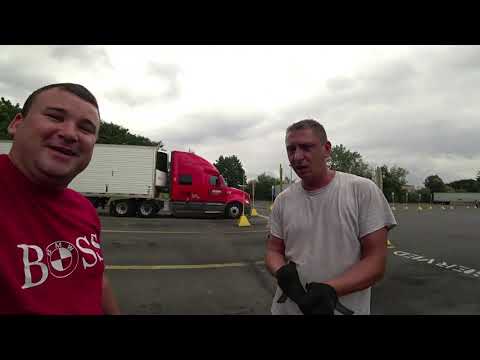 Видео: Самый ленивый дальнобойщик в США MIKHAIL VK