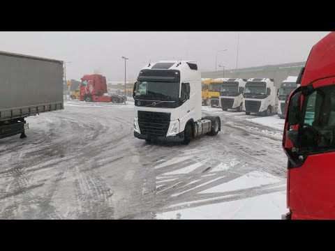 Видео: Вольво FH. Увеличение мощности двигателя (правильное)