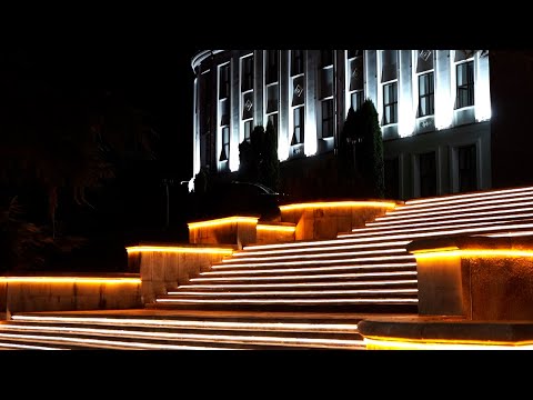 Видео: Новый и по-современному освещенный Цхинвал